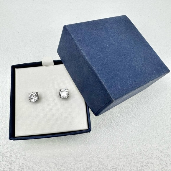 NEW Diamonique Sterling Silver Diamond Look Stud Earrings CZ NWT NIB Gift Ready - Picture 12 of 12